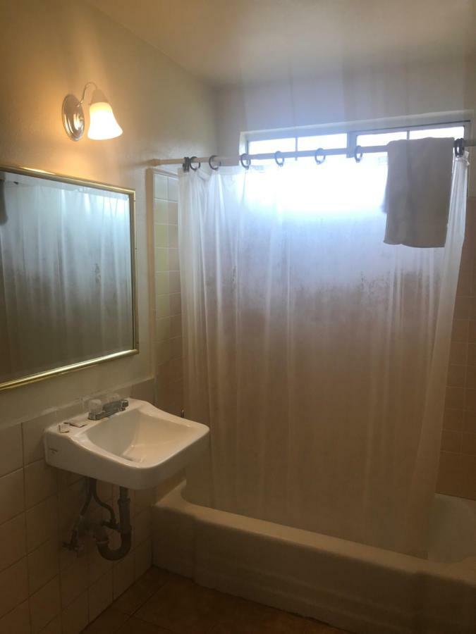 All 8 Motel Long Beach Bagian luar foto